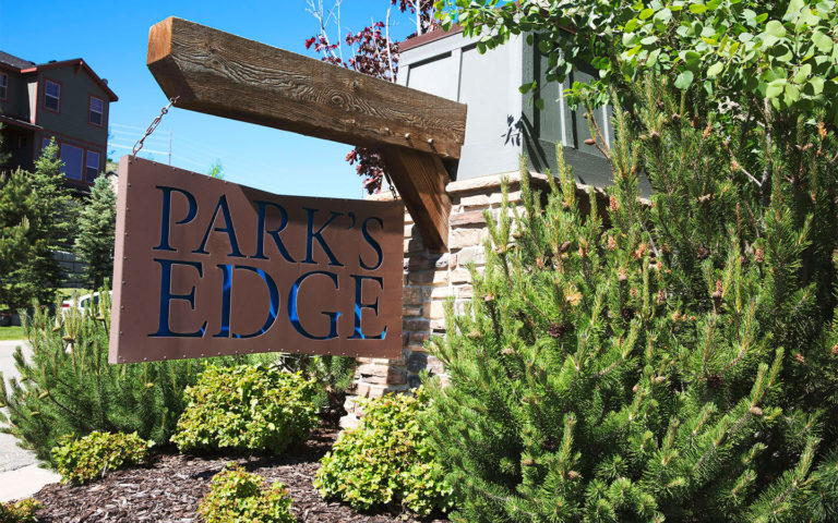 Park's Edge Sign