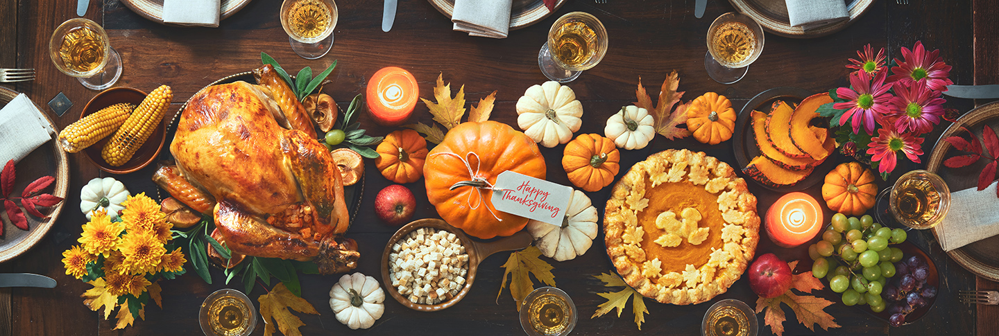 Thanksgiving decor table setting