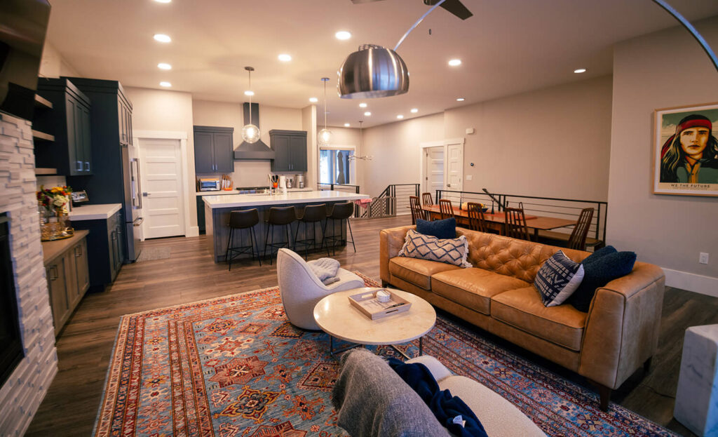 Shoreline Park City Utah Cascade Living Room and Kitchen