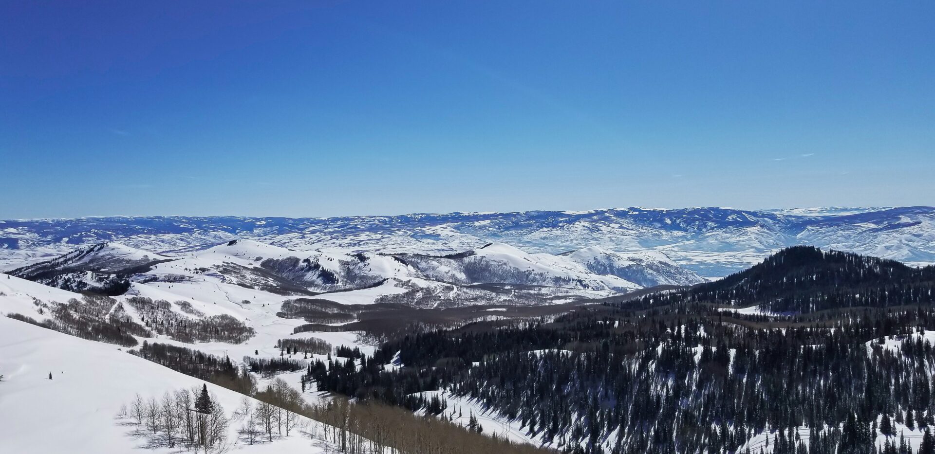 A view of snow covered mountains in Park City