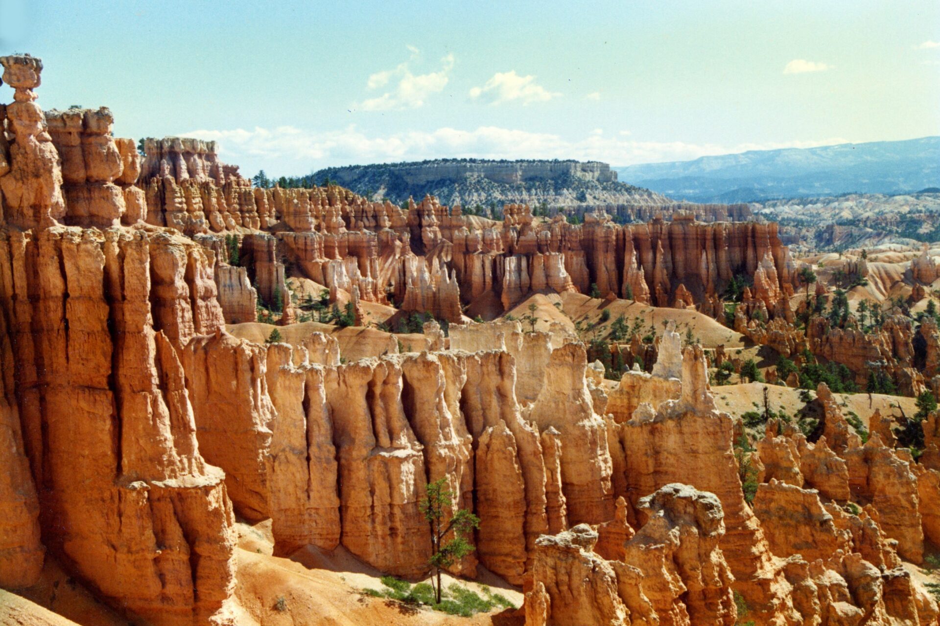 A vista of Bryce Canyon National Park