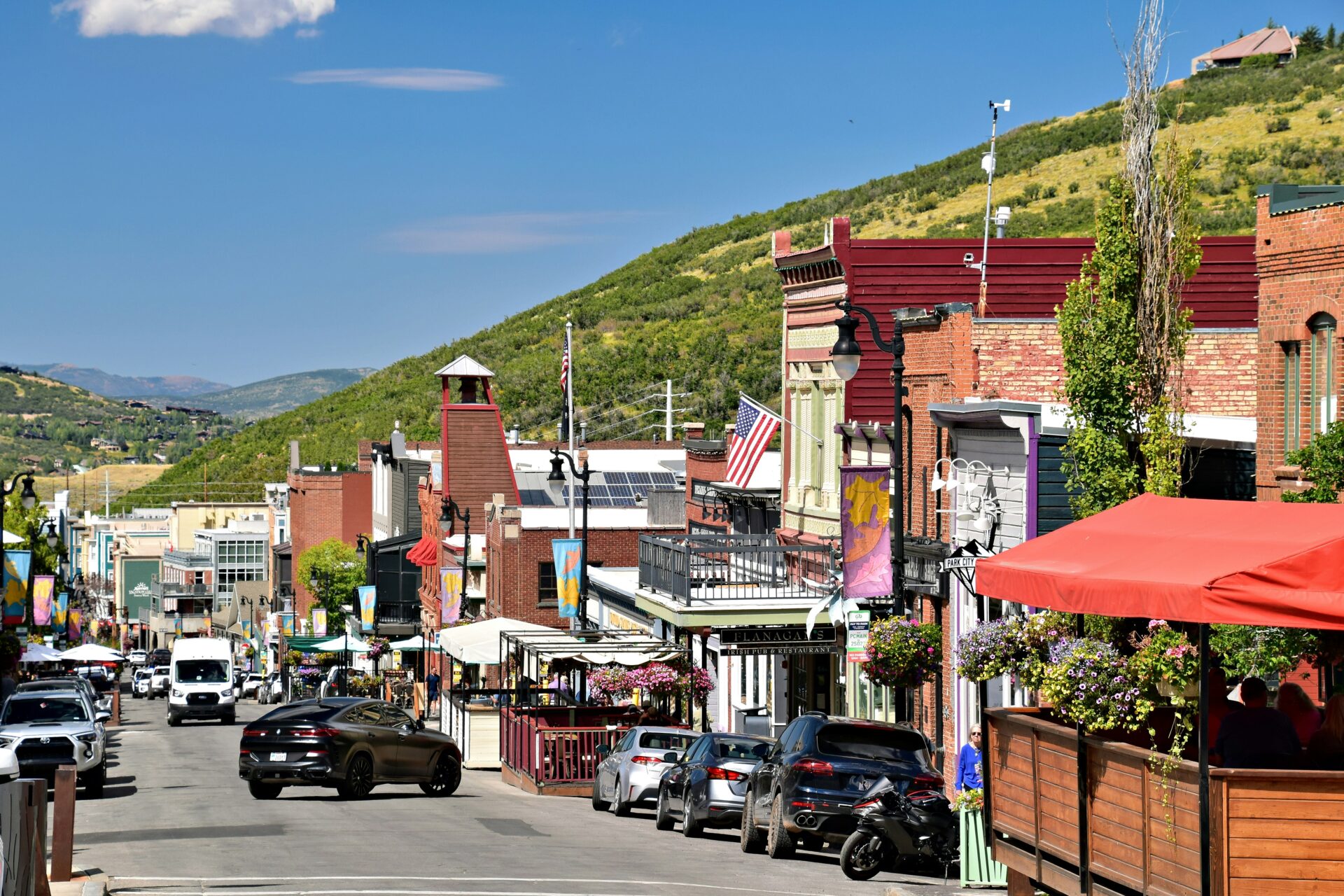 Looking down Main Street with boutiques and restaurants in Park City, Utah